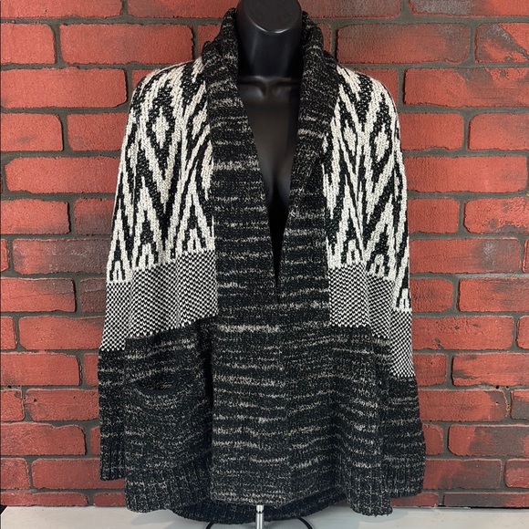 Lucky Brand Sweaters - Lucky Brand Sweater Womens‎ Medium Southwestern